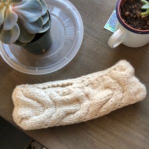 Club Monaco Ear Warmer